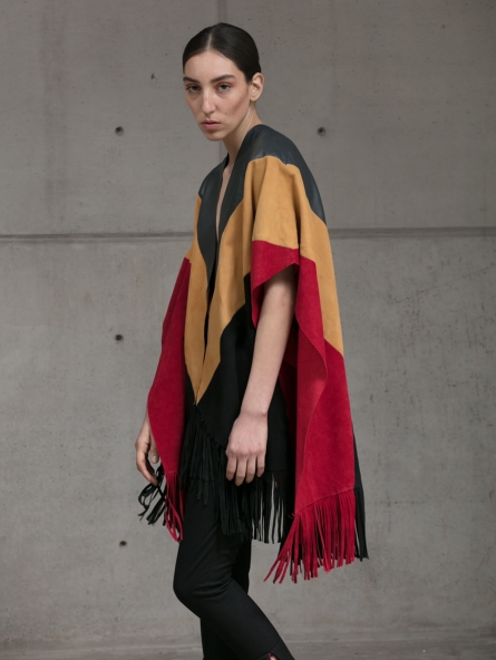 BREENA PONCHO SIDE -1333