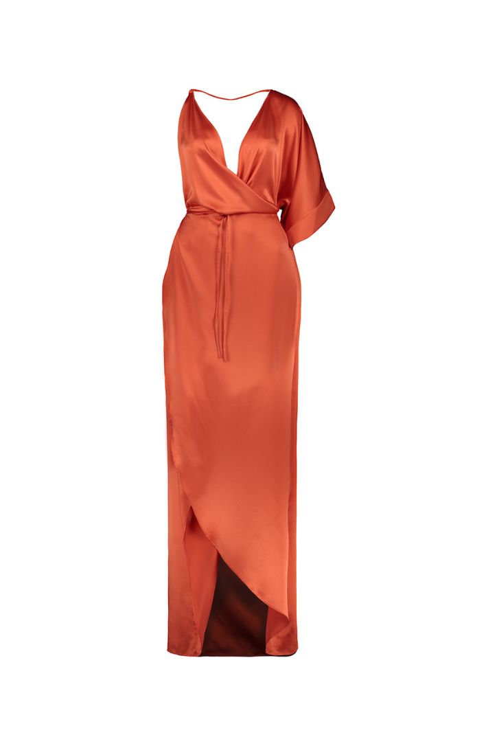  
PRE ORDER ONLY - Expect your piece to be shipped up to 20 working days after placing your order.
ONE SLEEVE FLOOR-LENGHT SILK WRAP DRESS
Model is wearing a One size fits all garment
Composition: 100% silk
Care Instructions: Dry clean only
Fit: Designed to be cinched at waist and draped around the body
Color: Coral
Size Chart
*DUE TO MONITOR DIFFERENCES, COLOR MAY VARY SLIGHTLY FROM WHAT APPEARS ONLINE*
[video width=