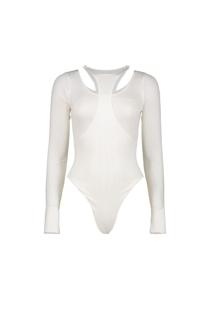 LAYERED  2 PIECE BODYSUIT, TIED AROUND NECK

Composition:  80% rayon- 20% spandex

Care Instructions: Machine wash in cold water with similar colors on gentle cycle, do not soak for too long

Fit: Slim fit

Color:  White

Size Chart

*** THIS IS A LIMITED EDITION ITEM , NO RESTOCK ***