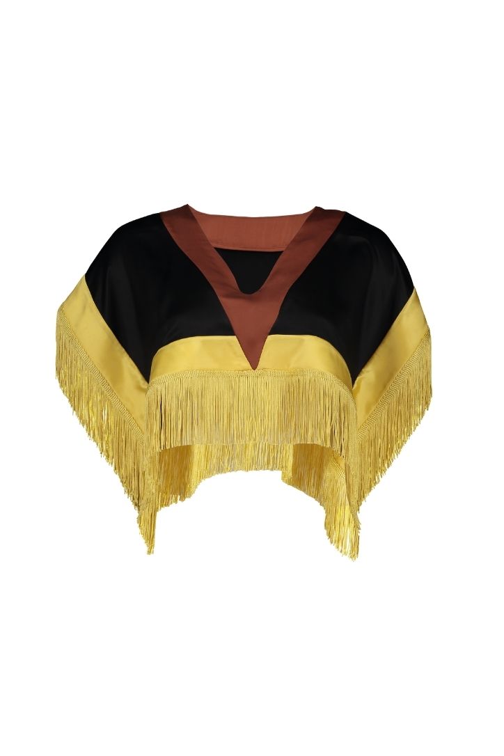 PRE ORDER ONLY – Expect your piece to be shipped up to 20 working days after placing your order.

 V NECK SILK HUIPIL WITH FRINGES

Composition: 100% silk, no lining

Care Instructions:  Dry cleaning

Fit: Oversized

Color: maple/black/yellow

Size Chart

*ACTUAL COLOR MAY VARY SLIGHTLY FROM WHAT APPEARS ONLINE*

 