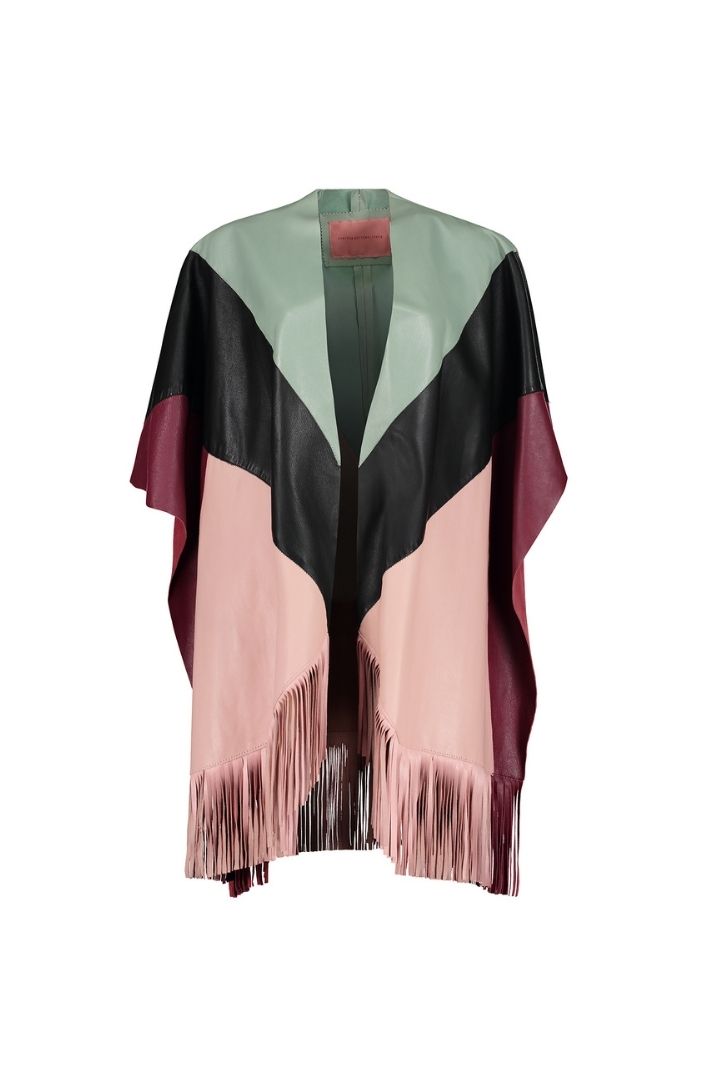 COLOR-BLOCK LEATHER CAPE WITH FRINGES
Composition: lambskin leather
Care Instructions: Leather specialized dry cleaning
Fit: Over-sized style
Color: Mint green, wine, black, salmon
Model is wearing a one size fits all garment
Size Chart
*DUE TO MONITOR DIFFERENCES, COLOR MAY VARY SLIGHTLY FROM WHAT APPEARS ONLINE*

Before placing your order don´t forget to check our shipping and return policies.
Check them out!