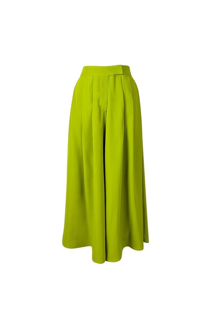 HIGH RISE PLEATED CULOTTE PANTS

Composition: 80% rayon 20% poply

Care Instructions: Dry clean only

Fit: Designed for a loose fit

Color: lime green

Size Chart

Model is wearing size XS,  she is 1.68 m

*DUE TO MONITOR DIFFERENCES, COLOR MAY VARY SLIGHTLY FROM WHAT APPEARS ONLINE*

** THIS IS A LIMITED EDITION ITEM , NO RESTOCK **

Before placing your order don´t forget to check our shipping and return policies.

Check them out!