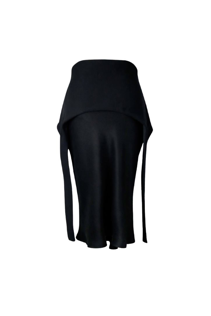 FOLD OVER BIAS CUT SKIRT WITH HANGING STRAPS
Composition:  100% Rayon
Care Instructions: Dry clean only, cool iron as needed
Color:  Black
Size Chart
Model is wearing size S,  she is 1.75 m
*DUE TO MONITOR DIFFERENCES, COLOR MAY VARY SLIGHTLY FROM WHAT APPEARS ONLINE*
