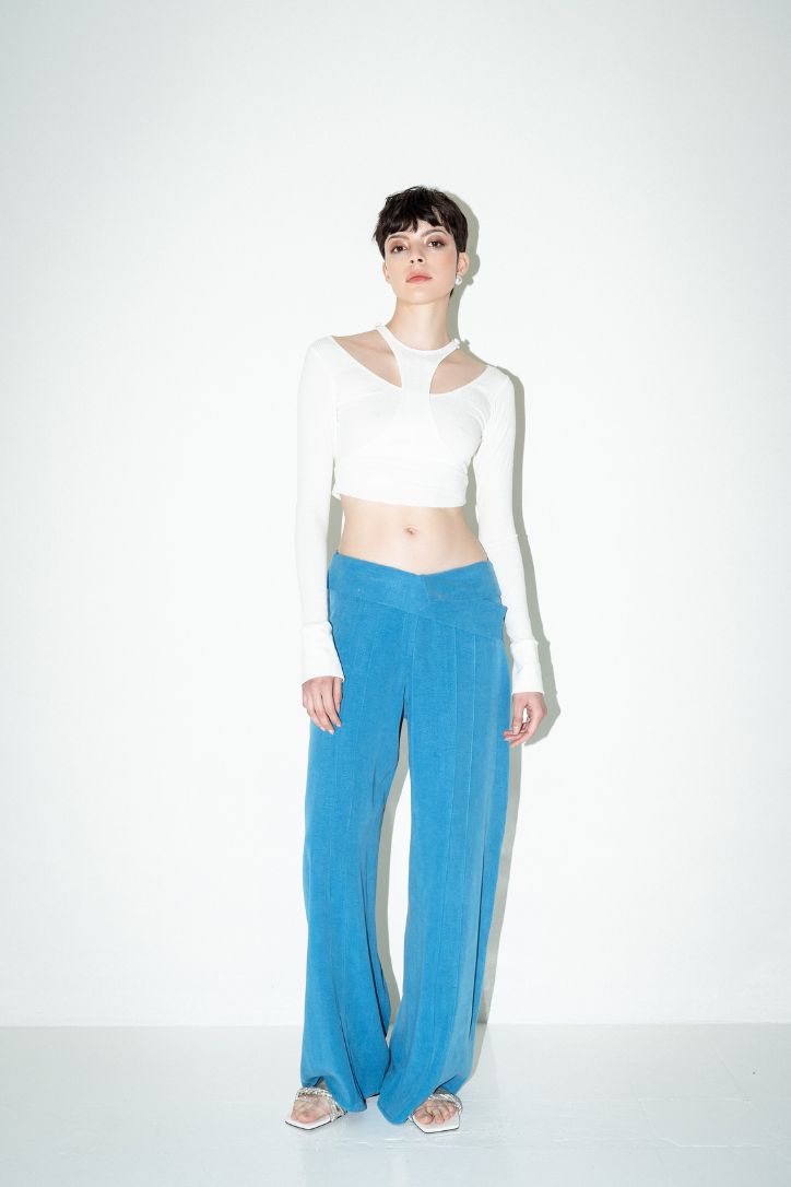 STRAIGHT LEG BLUE PANTS